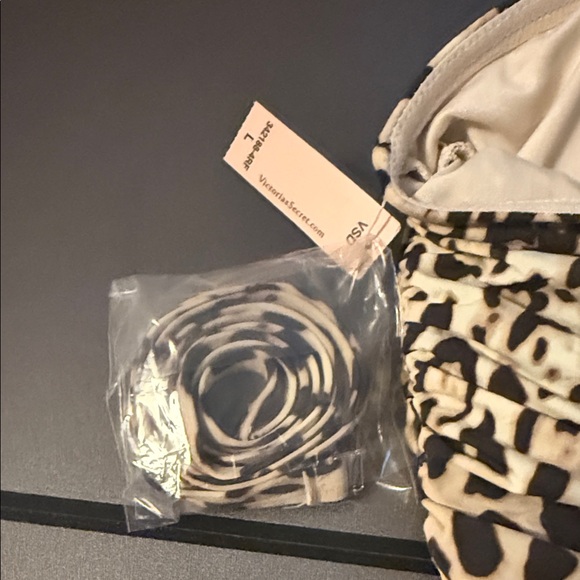 Leopard Print Victoria’s Secret Swimsuit - Picture 4 of 4